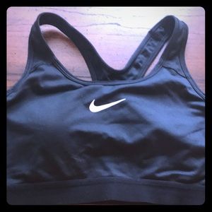 EUC Nike sports bra